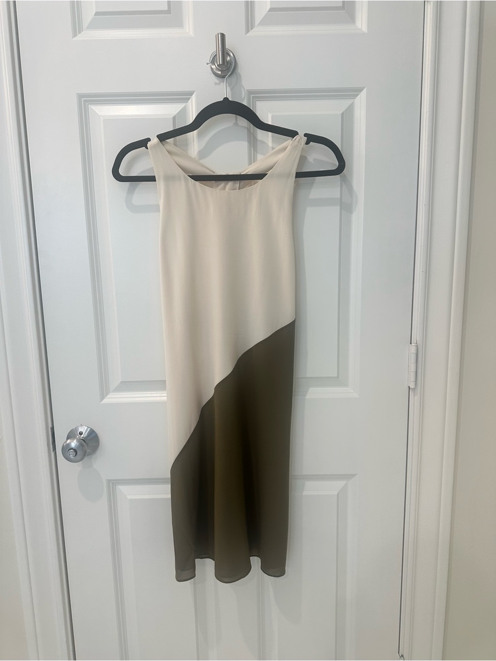 Alice + Olivia Cream and Olive Diagonal Block Sleeveless Mini Dress